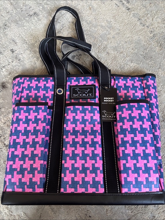 Scout Handbags - SCOUT Pocket Rocket Tote in Pink & Navy Houndstooth